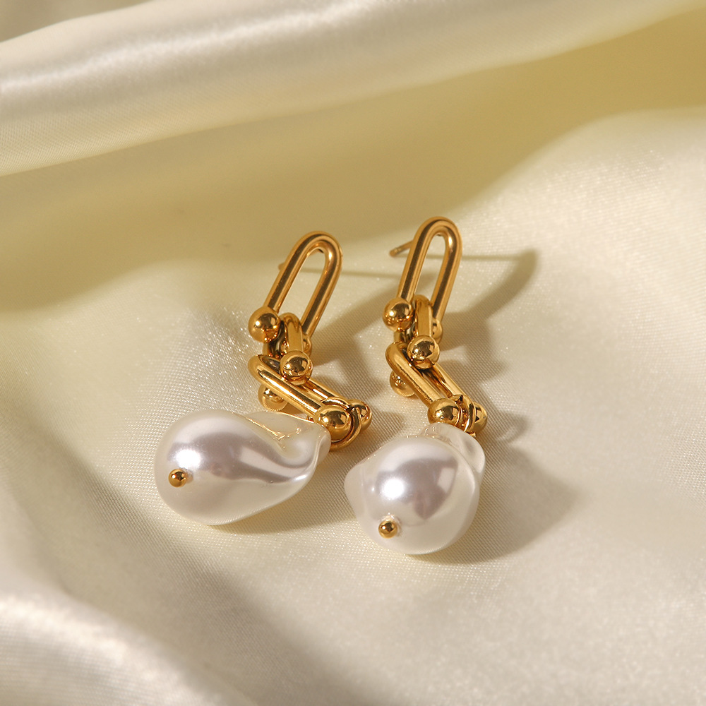 Daisy® Pearl Earrings