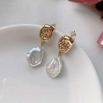 Rita® Pearl Earrings